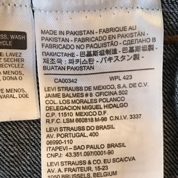 Levi Strauss Denim Jacket - Picture 7 of 7